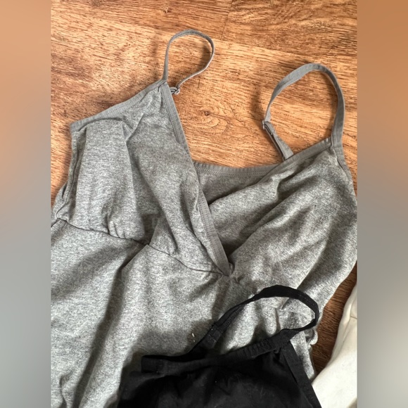 Nursing camisole spaghetti strap tops lot of 4 - Picture 2 of 3